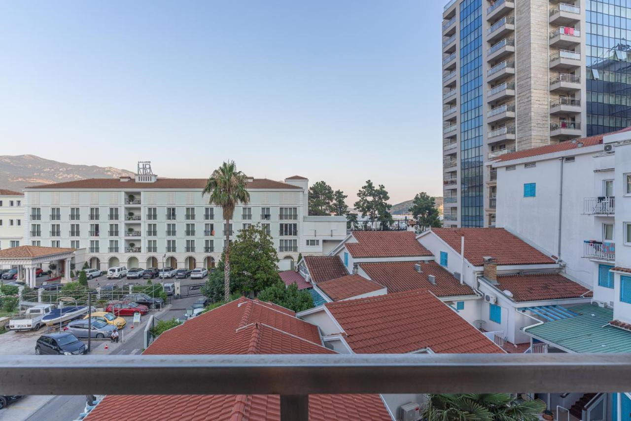 Fontana Mediteran Properties ブドヴァ エクステリア 写真