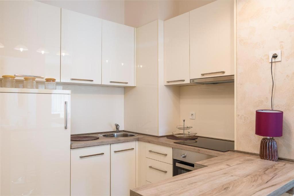 Fontana Mediteran Properties ブドヴァ エクステリア 写真